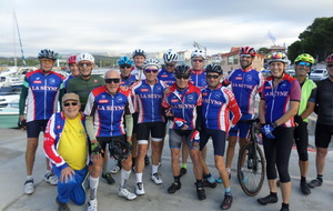 Concentration en souvenir des amis cyclos